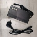 Caricabatteria 36V-3Ah litio tipo nokia