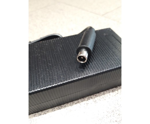 Caricabatterie Monopattino Moopy