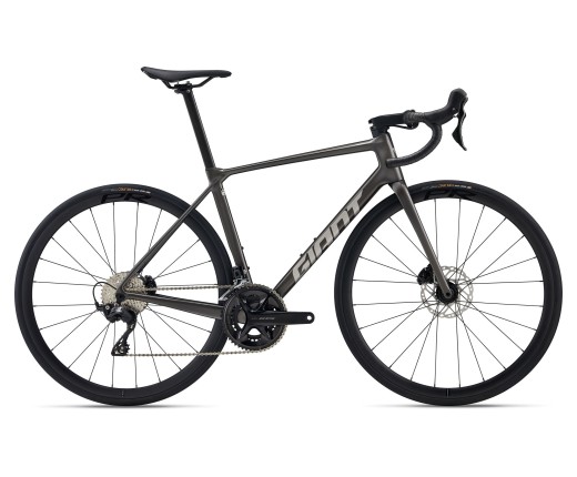 Giant TCR Advanced 2 KOM corsa MY2026